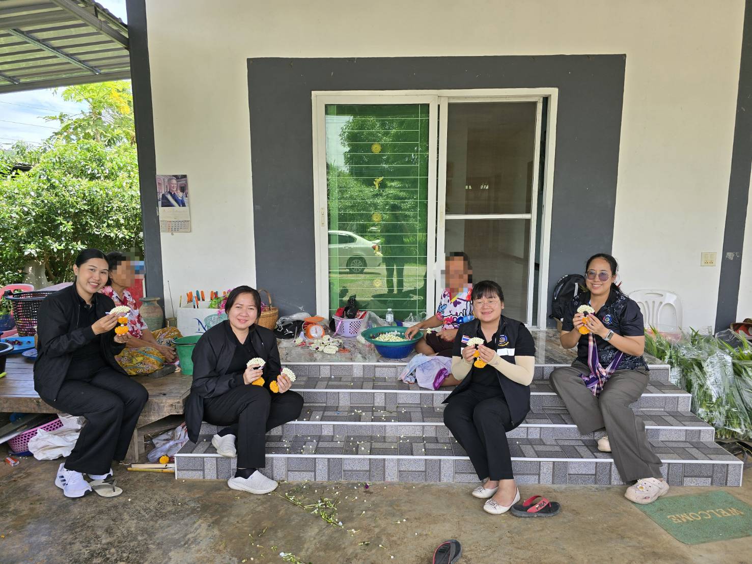 สพอ.คอนสวรรค์ ร่วมติดตามและสนับสนุนการดำเนินงานกองทุนพัฒนาบทบาทสตรี พร้อมลงพื้นที่เยี่ยมกลุ่มอาชีพสตรีและติดตามการบริหารจัดการหนี้ค้างชำระ