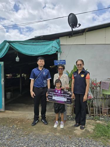 สพอ.คอนสวรรค์ มอบทุนอุปการะเด็กตามโครงการ “ชัยภูมิ ปันรัก ปันสุข เพื่อน้อง” ประจำปี 2569